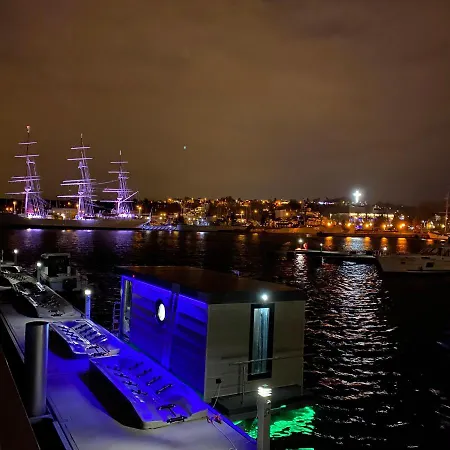 Houseboat Porta Mare - Apartment Gdynia
